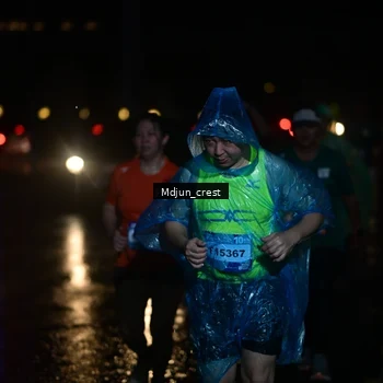 Runner Photo 7864003