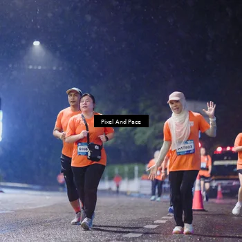 Runner Photo 7864011
