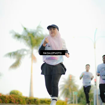 Runner Photo 7864018
