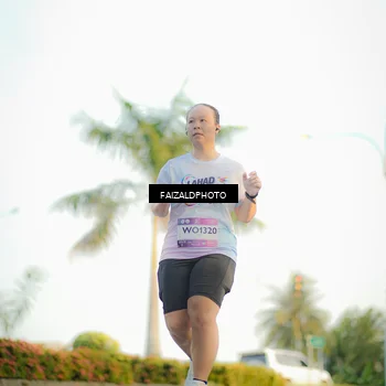 Runner Photo 7864034