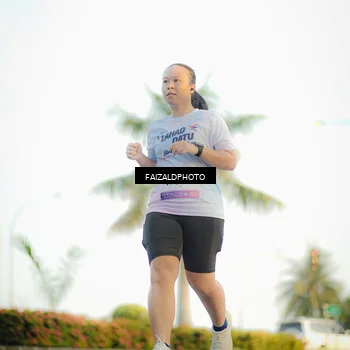 Runner Photo 7864042