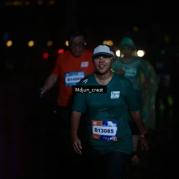 Runner Photo 7864048