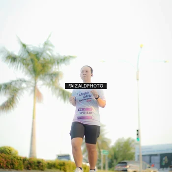 Runner Photo 7864054