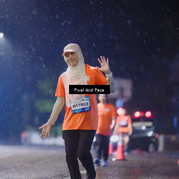 Runner Photo 7864062
