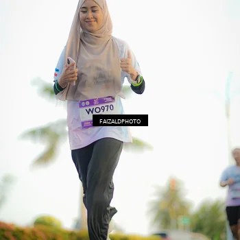 Runner Photo 7864078