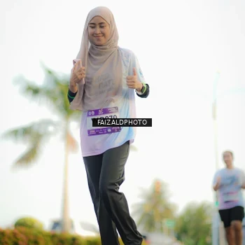 Runner Photo 7864088
