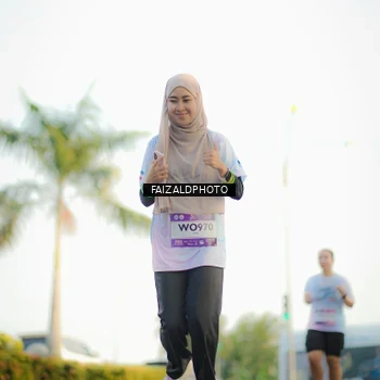 Runner Photo 7864101