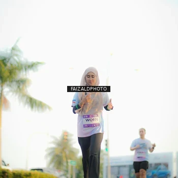 Runner Photo 7864102