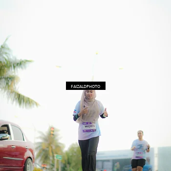 Runner Photo 7864135