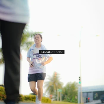 Runner Photo 7864194