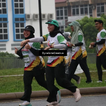 Runner Photo 7864256