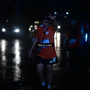 Runner Photo 7864259