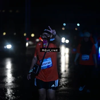 Runner Photo 7864274