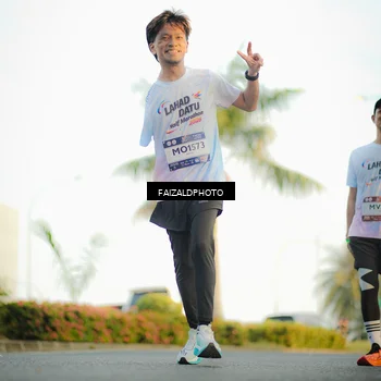 Runner Photo 7864279