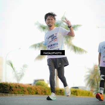 Runner Photo 7864290