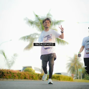Runner Photo 7864295
