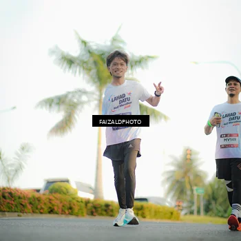 Runner Photo 7864298