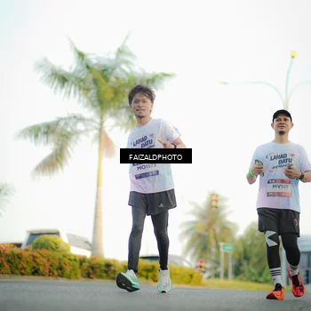 Runner Photo 7864306