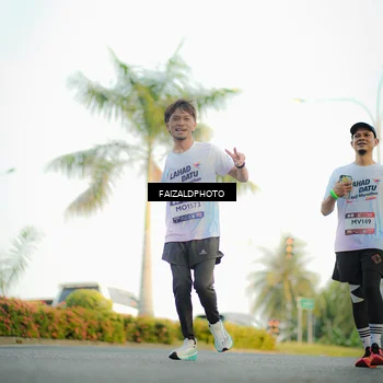 Runner Photo 7864310
