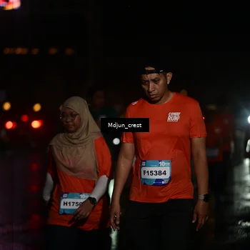 Runner Photo 7864343