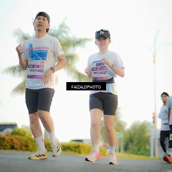 Runner Photo 7864355