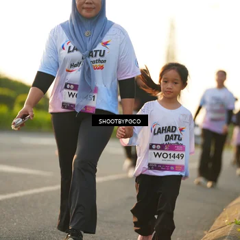 Runner Photo 7864356