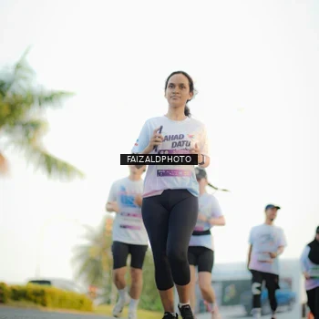 Runner Photo 7864405