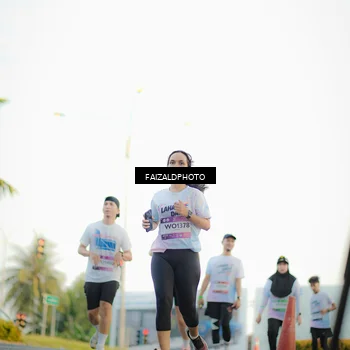 Runner Photo 7864420