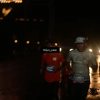 Runner Photo 7864457