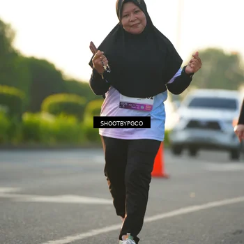 Runner Photo 7864481