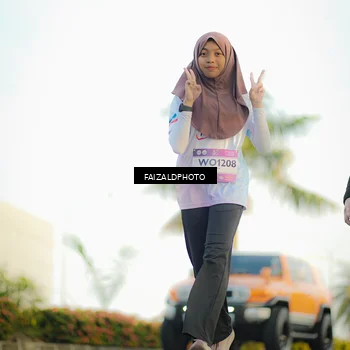 Runner Photo 7864673