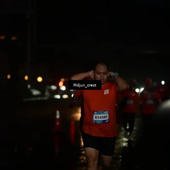 Runner Photo 7864698