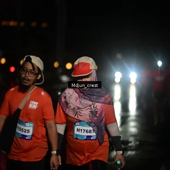 Runner Photo 7864745