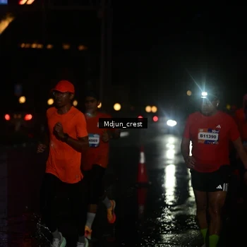 Runner Photo 7864762
