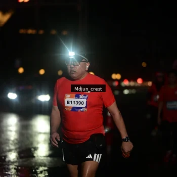 Runner Photo 7864786