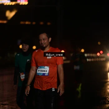 Runner Photo 7864845