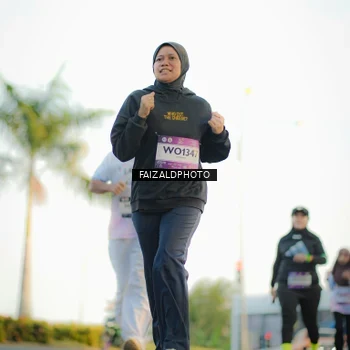 Runner Photo 7864857