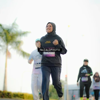 Runner Photo 7864860