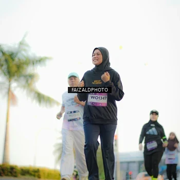 Runner Photo 7864869
