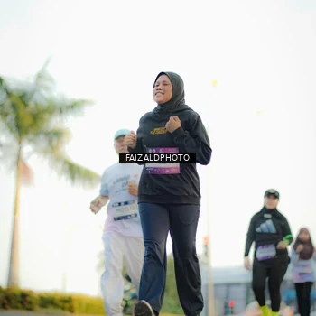 Runner Photo 7864871