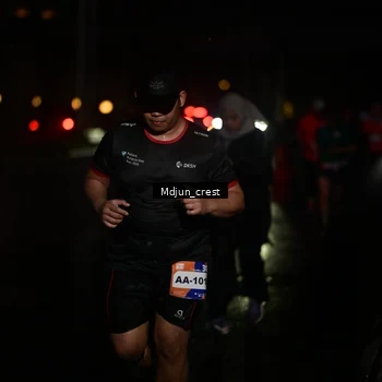 Runner Photo 7864873