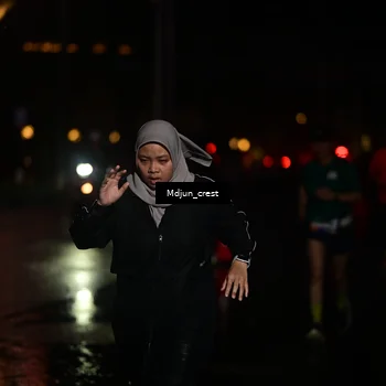 Runner Photo 7864900