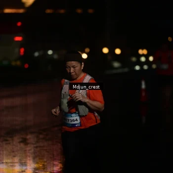 Runner Photo 7865063