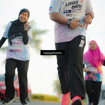 Runner Photo 7865071