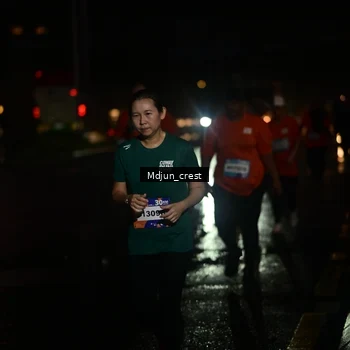 Runner Photo 7865074