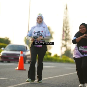 Runner Photo 7865077