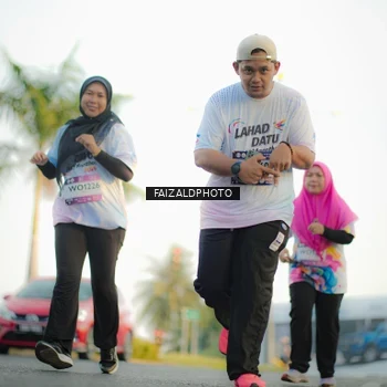Runner Photo 7865082