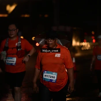 Runner Photo 7865089