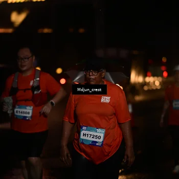 Runner Photo 7865098