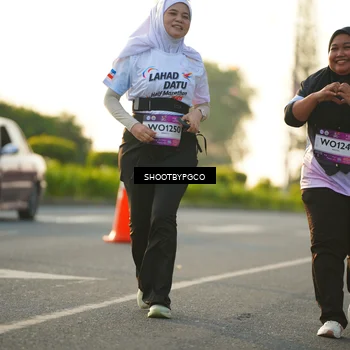 Runner Photo 7865102